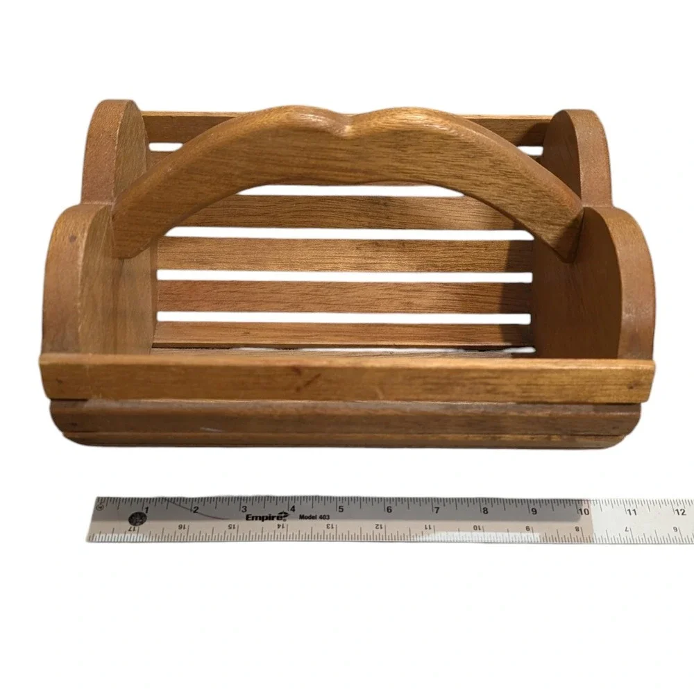 Vintage Heart Shaped Wooden Slat Basket Caddy with Handle Farmhouse Decor